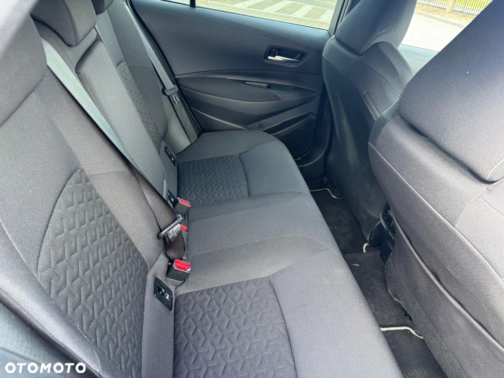 Toyota Corolla 1.8 Hybrid Comfort - 13