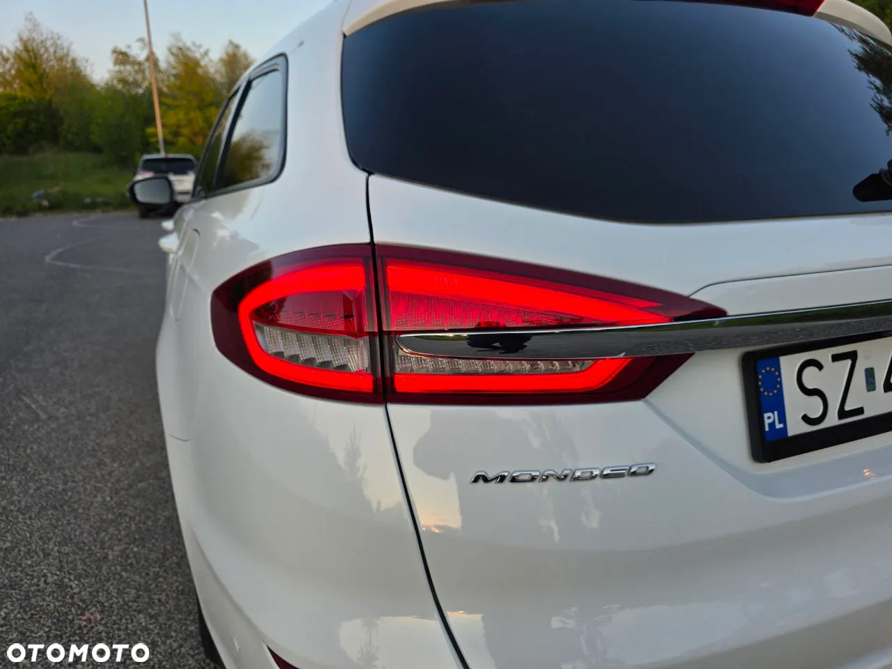 Ford Mondeo 2.0 EcoBlue Executive Plus - 9