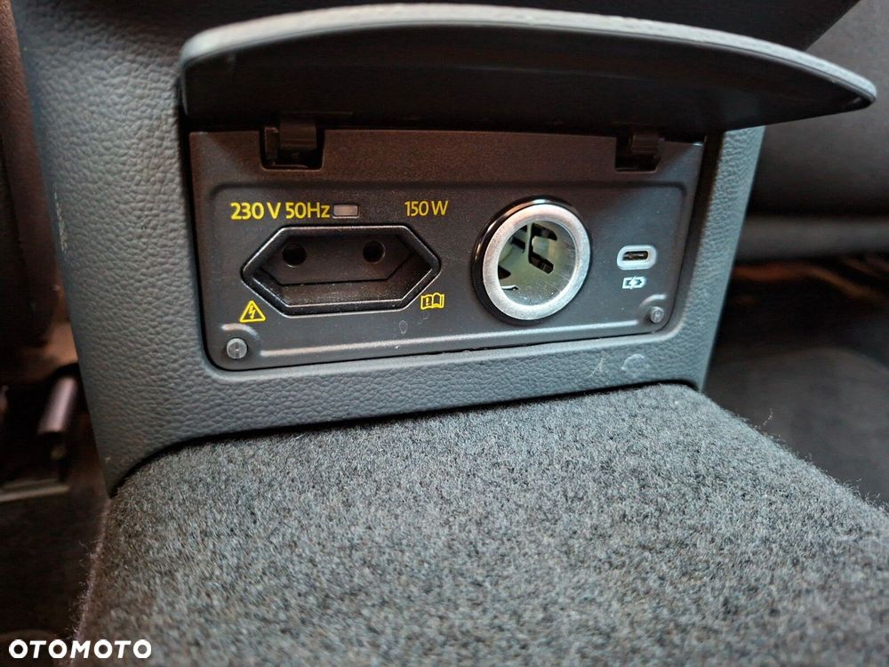 Volkswagen Passat - 16