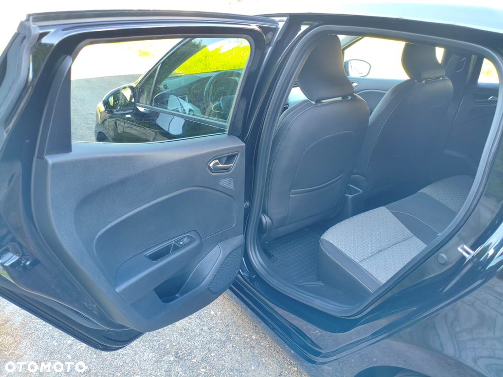 Renault Clio - 20