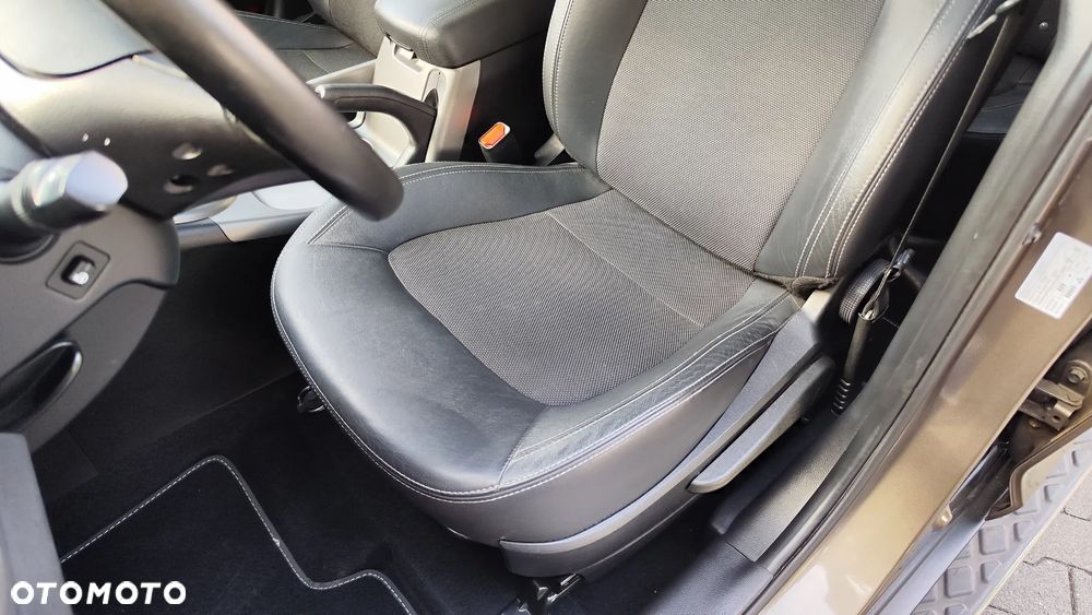 Kia Sportage 2.0 GDI AWD Spirit - 19