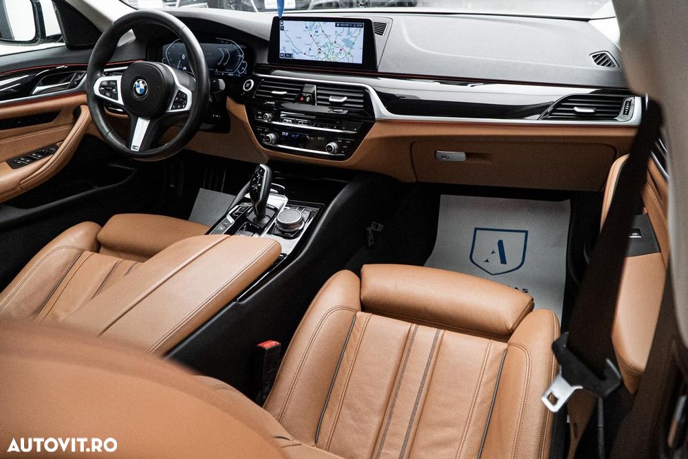 BMW Seria 5 530e iPerformance Aut. Sport Line - 2