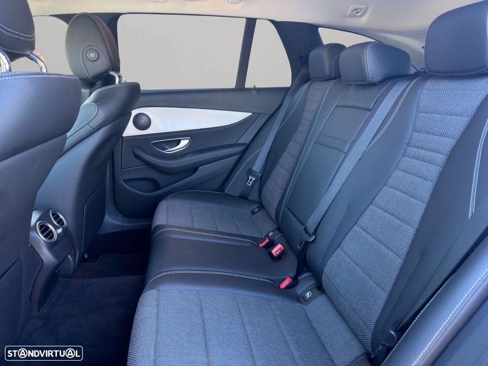 Mercedes-Benz E 300 de Avantgarde - 13