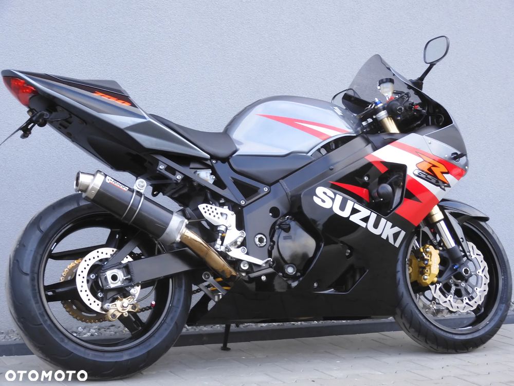 Suzuki GSX-R - 19