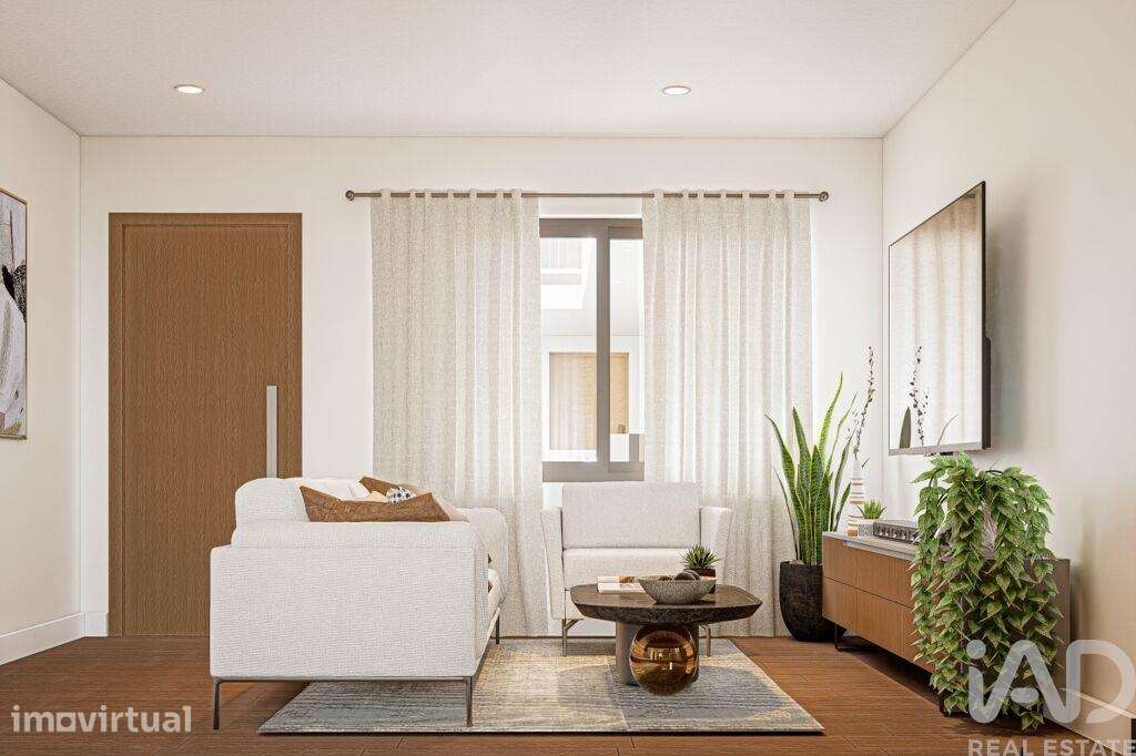 Apartamento T2 em Câmara de Lobos de 104,00 m2 - Grande imagem: 4/12