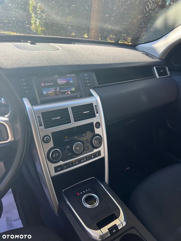 Land Rover Discovery Sport 2.0 D150 - 9