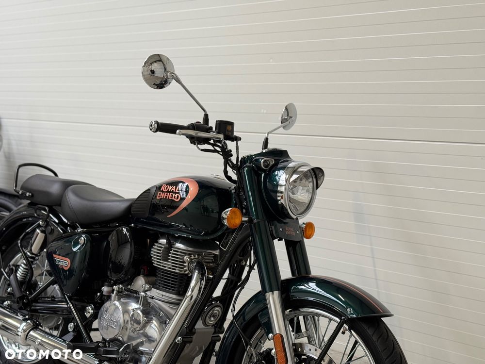 Royal Enfield Classic - 8