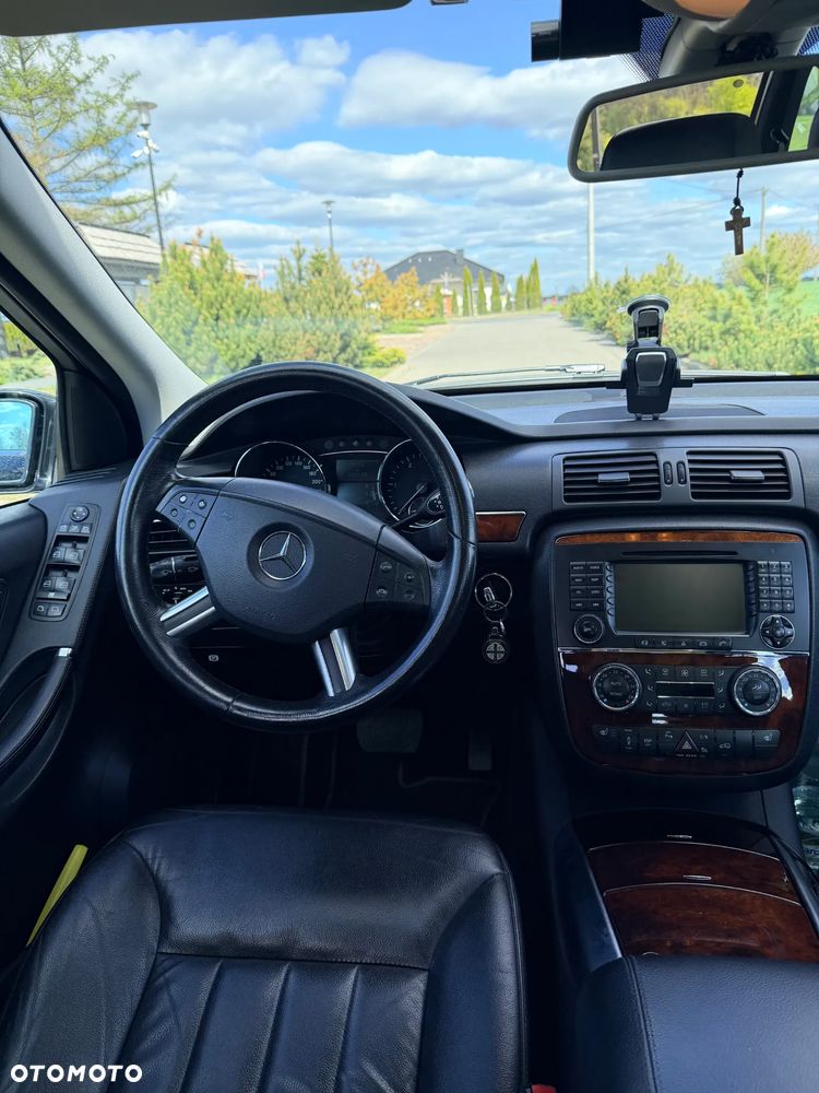 Mercedes-Benz Klasa R 320 CDI 4Matic 7G-TRONIC - 23