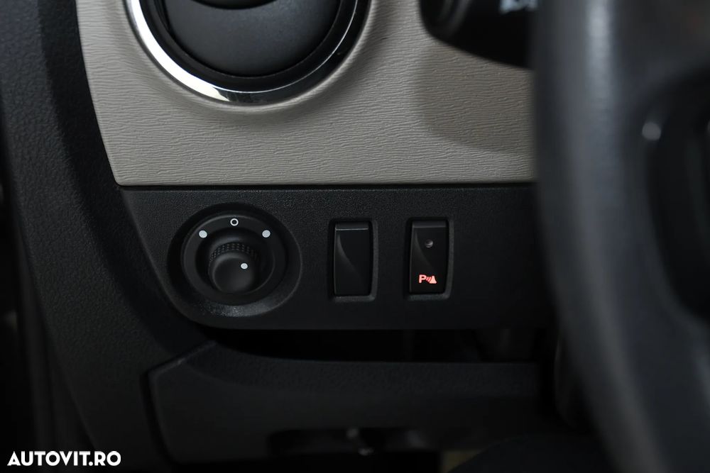 Dacia Lodgy dCi 110 Prestige - 23