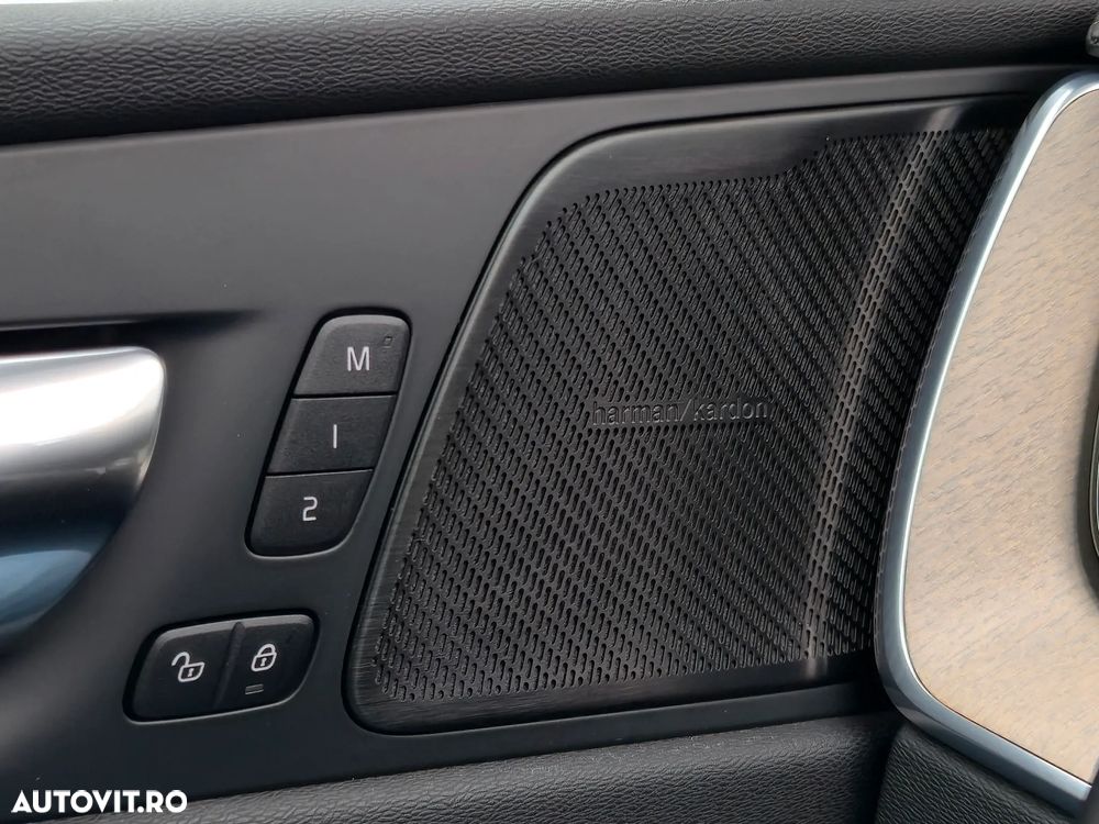 Volvo XC 60 B4 D AWD Geartronic Inscription - 14