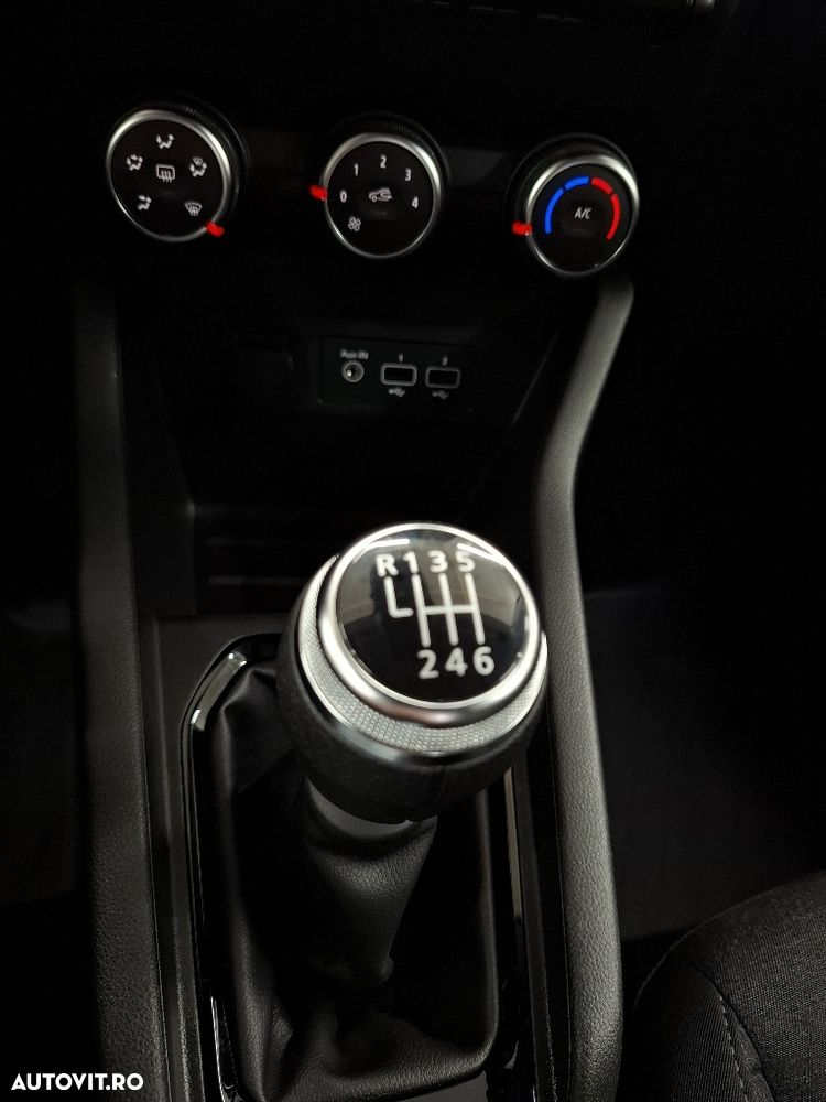 Renault Clio V Blue dCi 100 Equilibre - 21