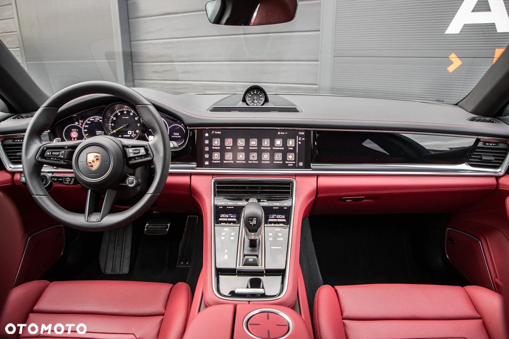 Porsche Panamera - 31