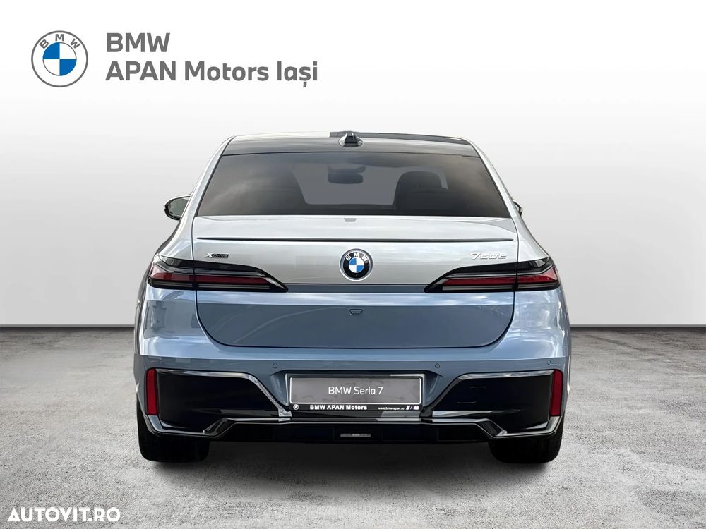 BMW Seria 7 - 5