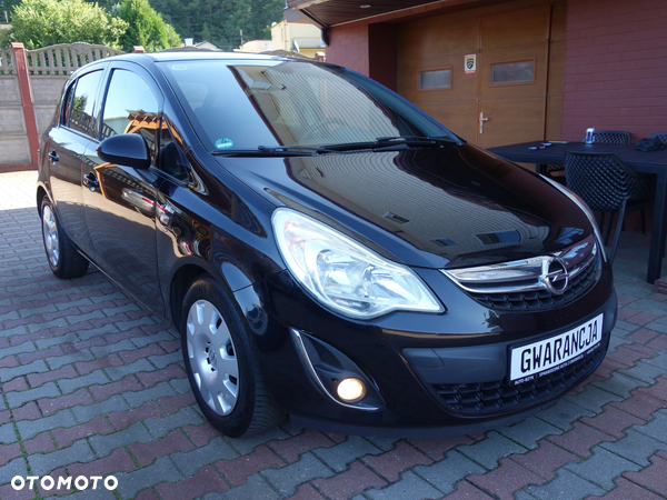 Opel Corsa 1.4 16V Satellite