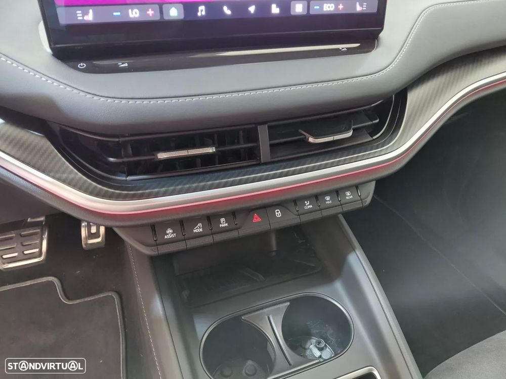 Skoda Elroq 60 Sportline — fotografia 18