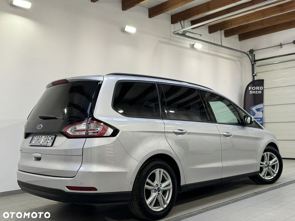 Ford Galaxy - 9