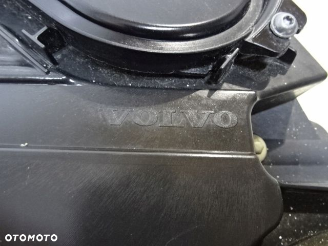 Volvo XC90 II Lampa Przód Przednia Lewa Zwykła - 16