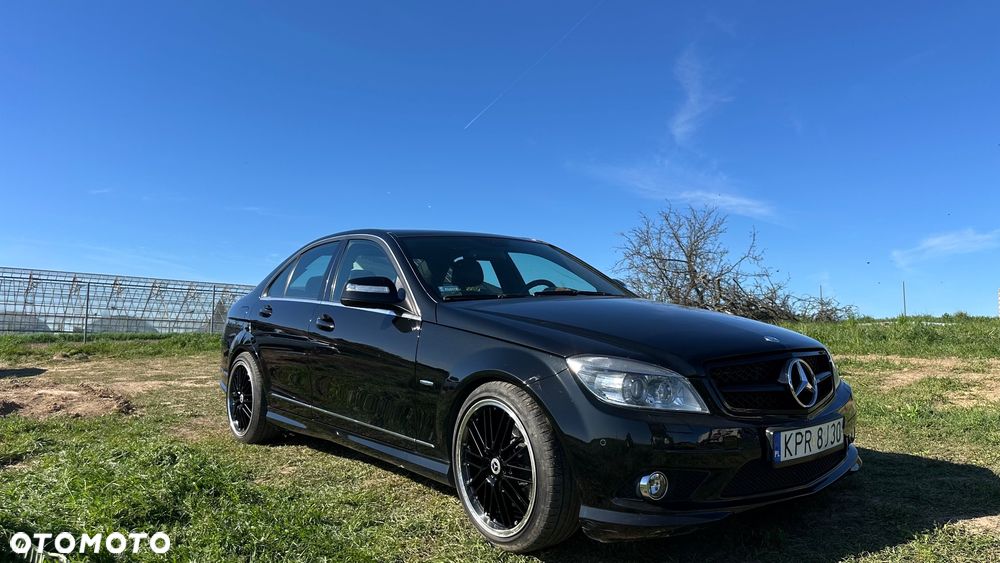 Mercedes-Benz Klasa C 350 T Avantgarde 4-Matic - 1