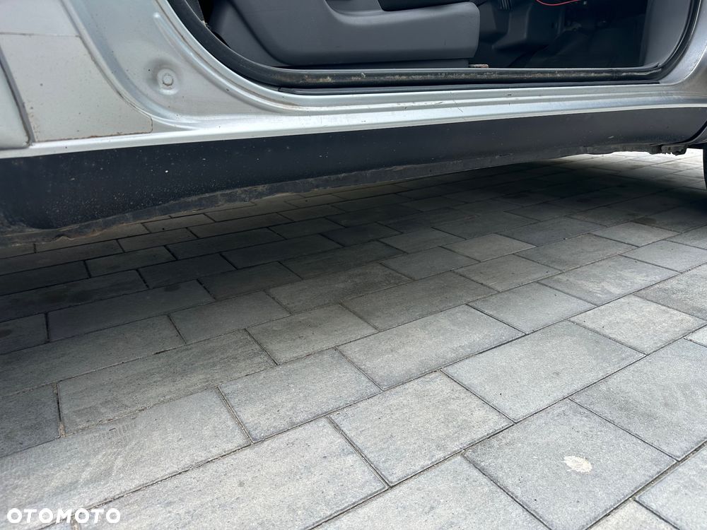 Toyota RAV4 - 13