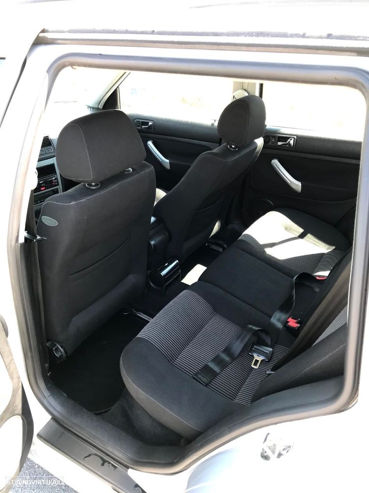 VW Golf Variant - 9