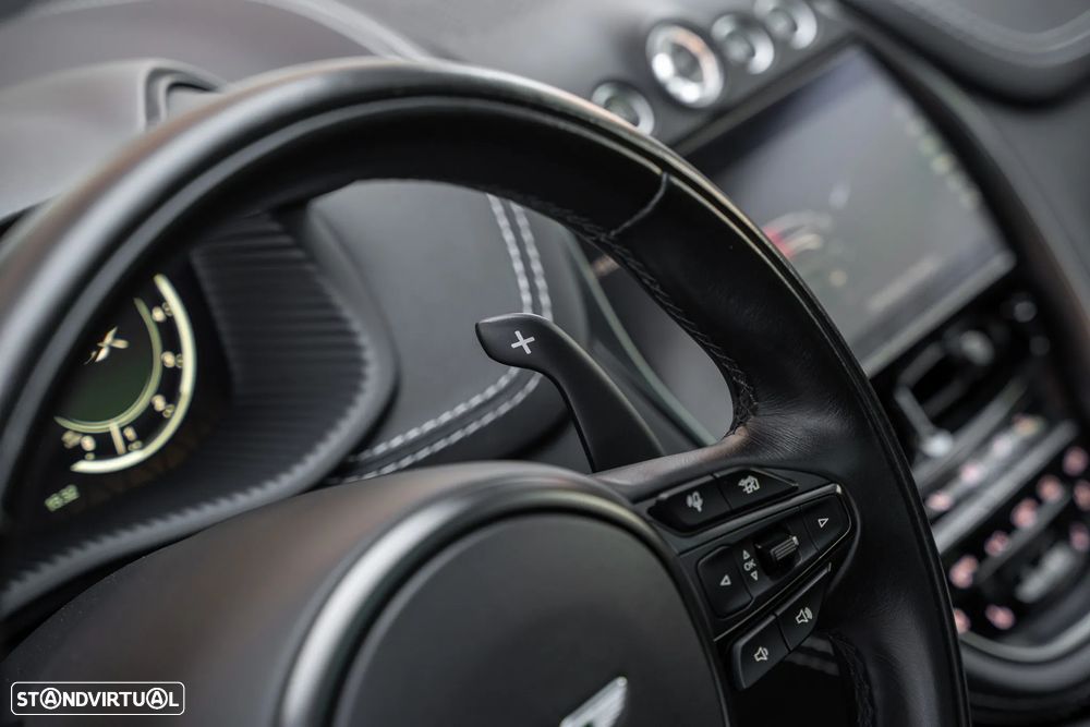 Aston Martin DBX 707 - 35