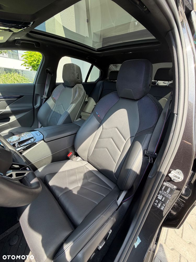 BMW Seria 5 540d xDrive mHEV M Sport - 15