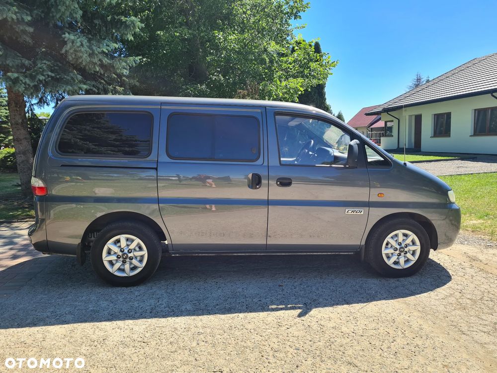 Hyundai H-1 - 13