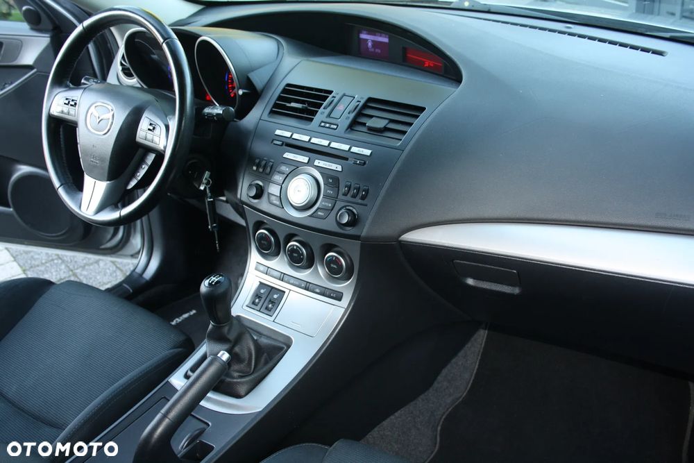 Mazda 3 1.6 Comfort EU5 - 9