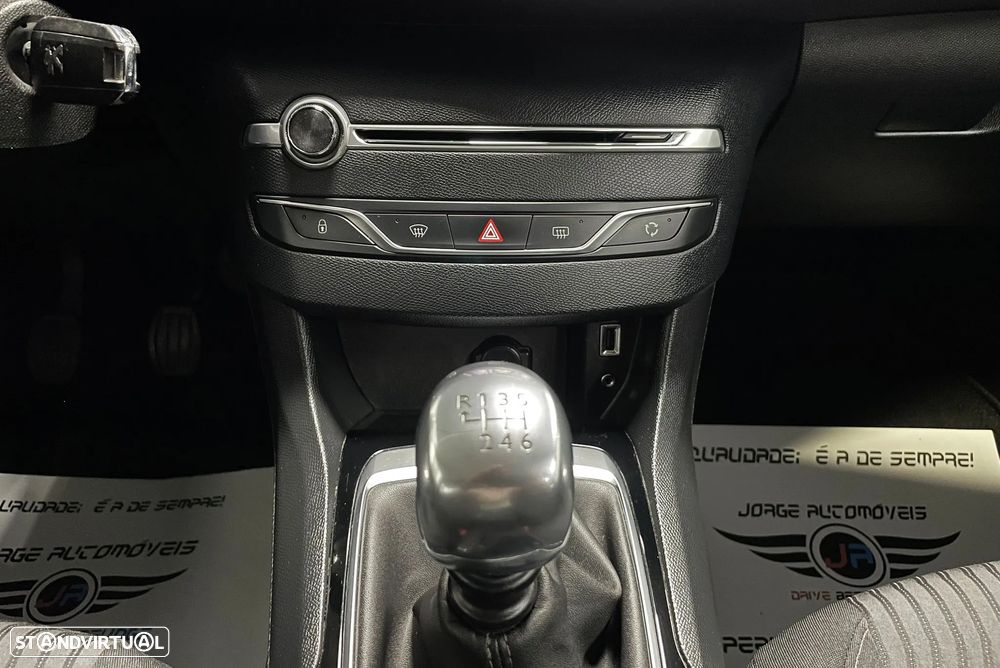 Peugeot 308 SW 1.6 BlueHDi Active - 36