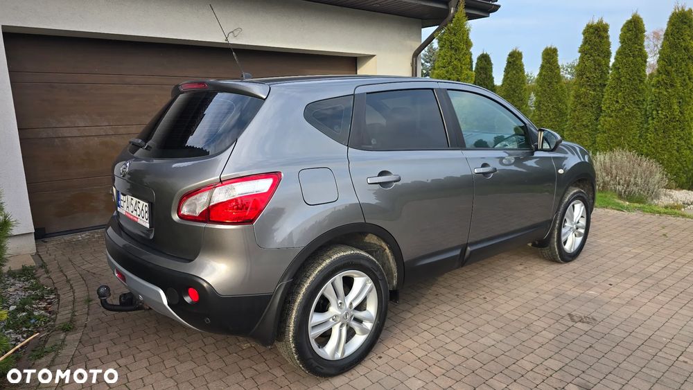 Nissan Qashqai - 10