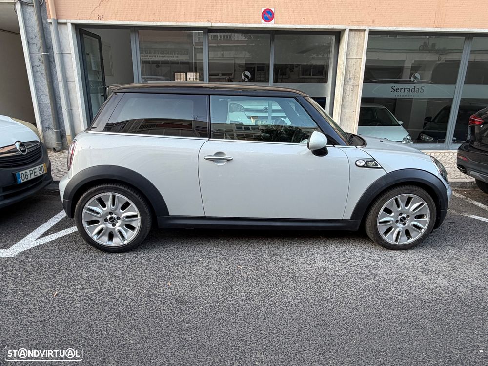 MINI 3 Portas - 3