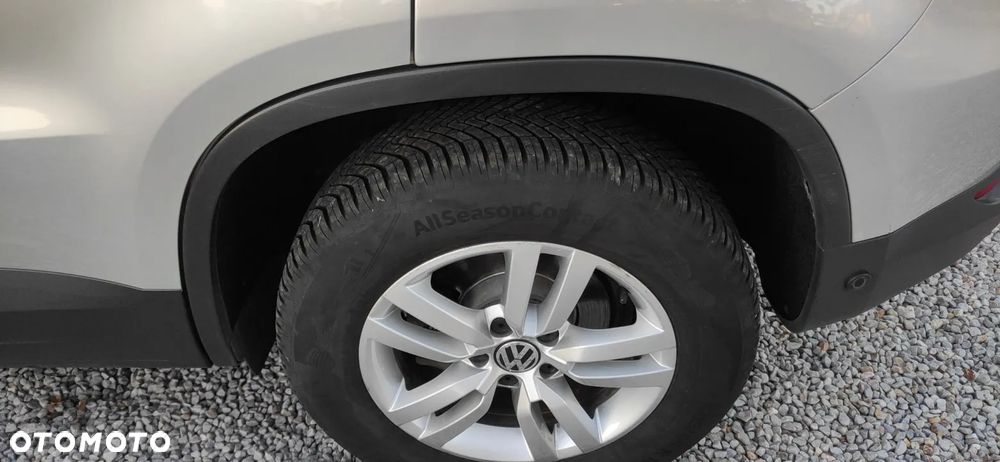 Volkswagen Tiguan 2.0 TDI DPF 4Motion BlueMotion Technology DSG Trend & Fun - 16