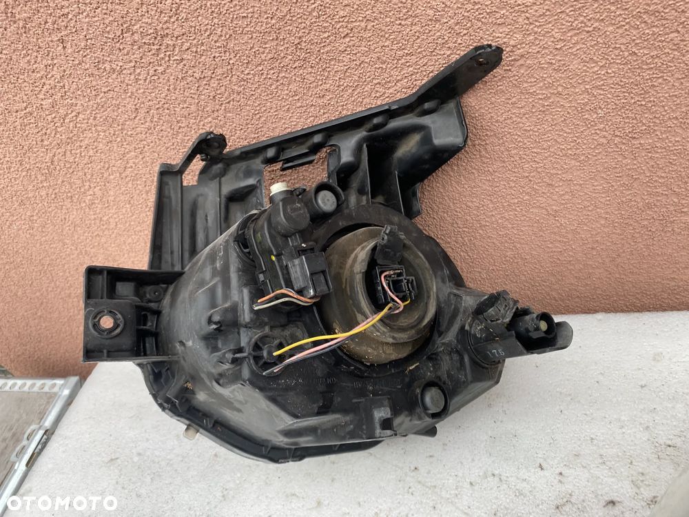 lampa juke I prawa eu cała - 2