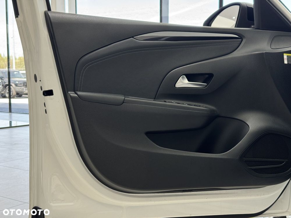 Opel Corsa - 12