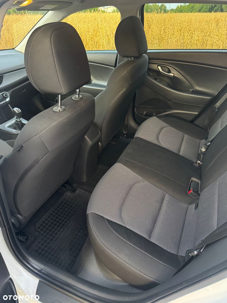 Hyundai i30 1.0 T-GDI Modern - 13