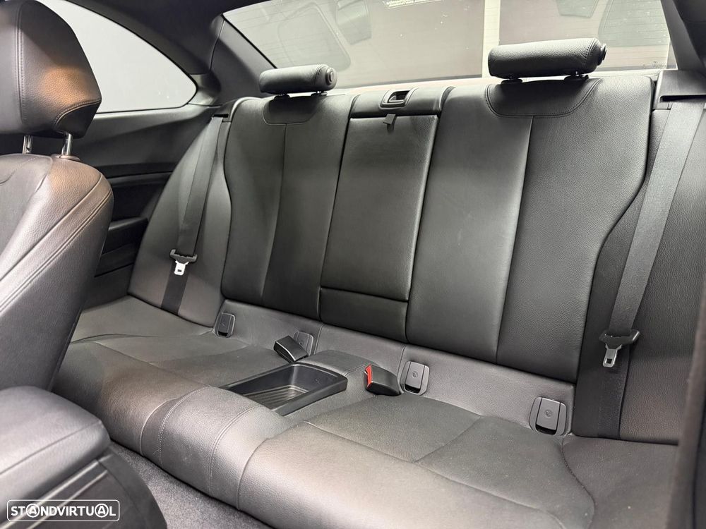 BMW 225 d Coupe Pack M Auto - 22