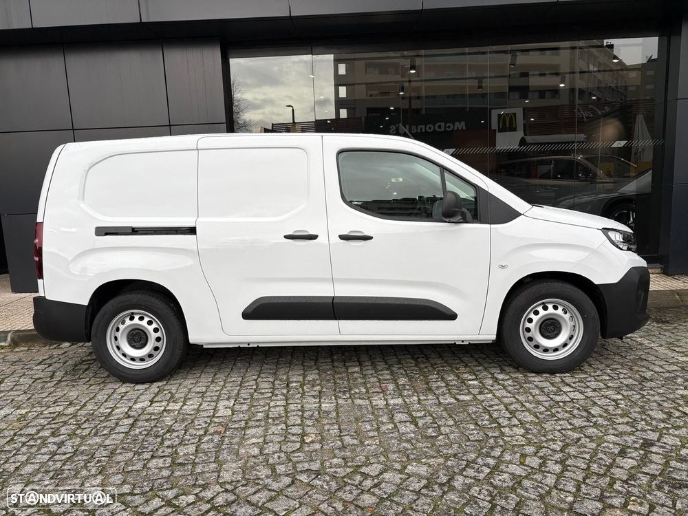 Peugeot e-Partner 50 kWh XL Longa - 4