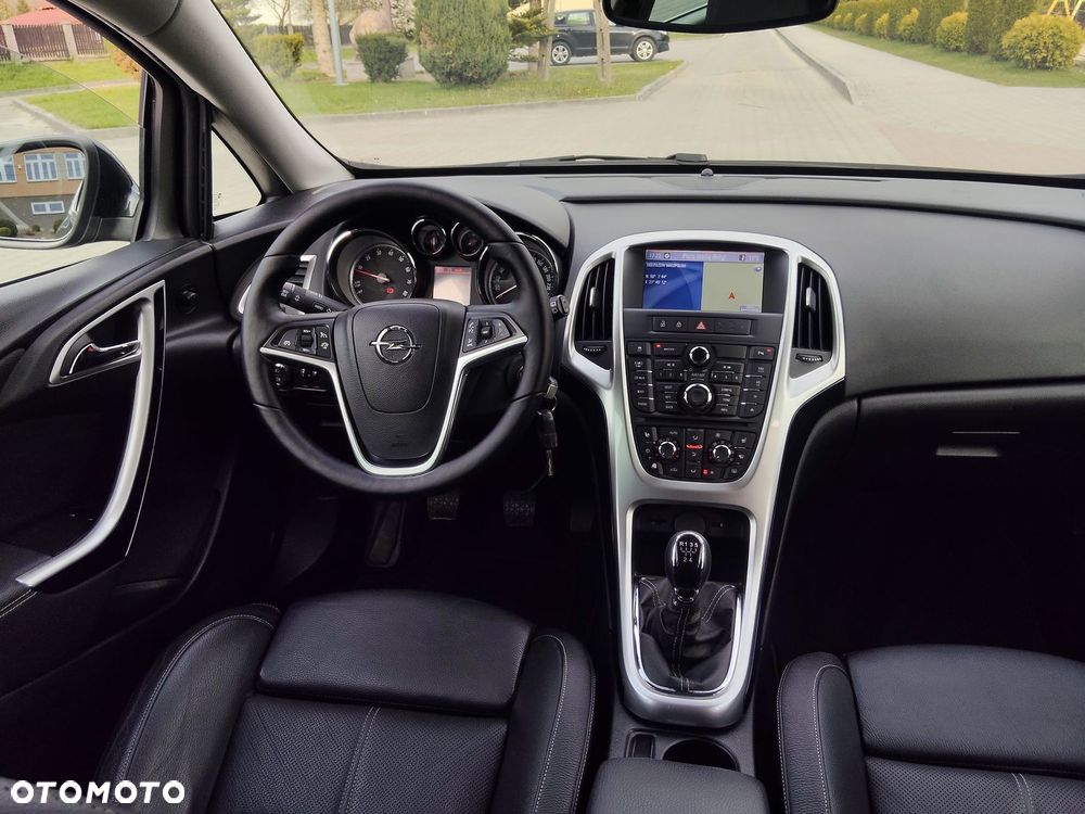 Opel Astra 1.6 Cosmo - 27