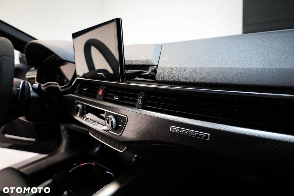 Audi RS5 Coupé - 28