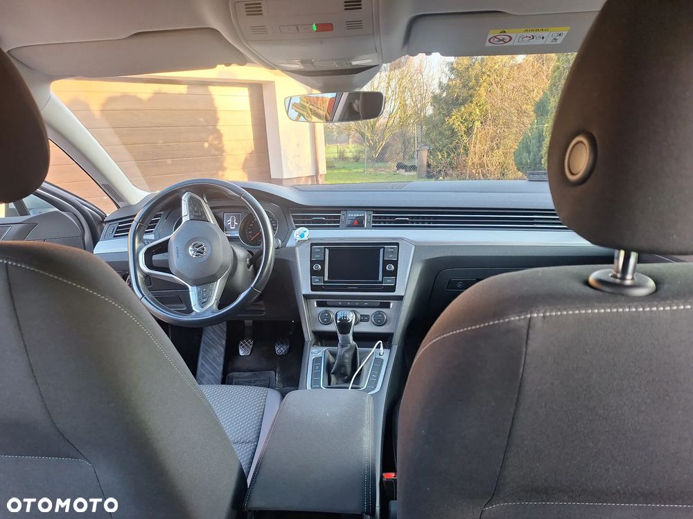 Volkswagen Passat 1.5 TSI EVO Essence - 12
