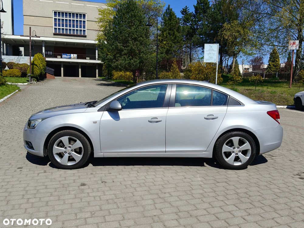 Chevrolet Cruze 2.0 LT - 4