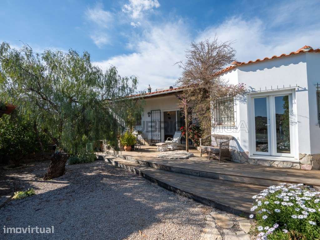 Moradia térrea de 3 quartos e piscina - Grande imagem: 3/60