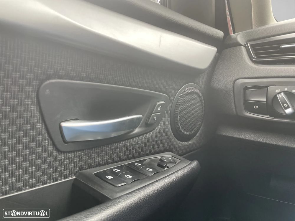 BMW 216 Gran Tourer i 7L Advantage - 12