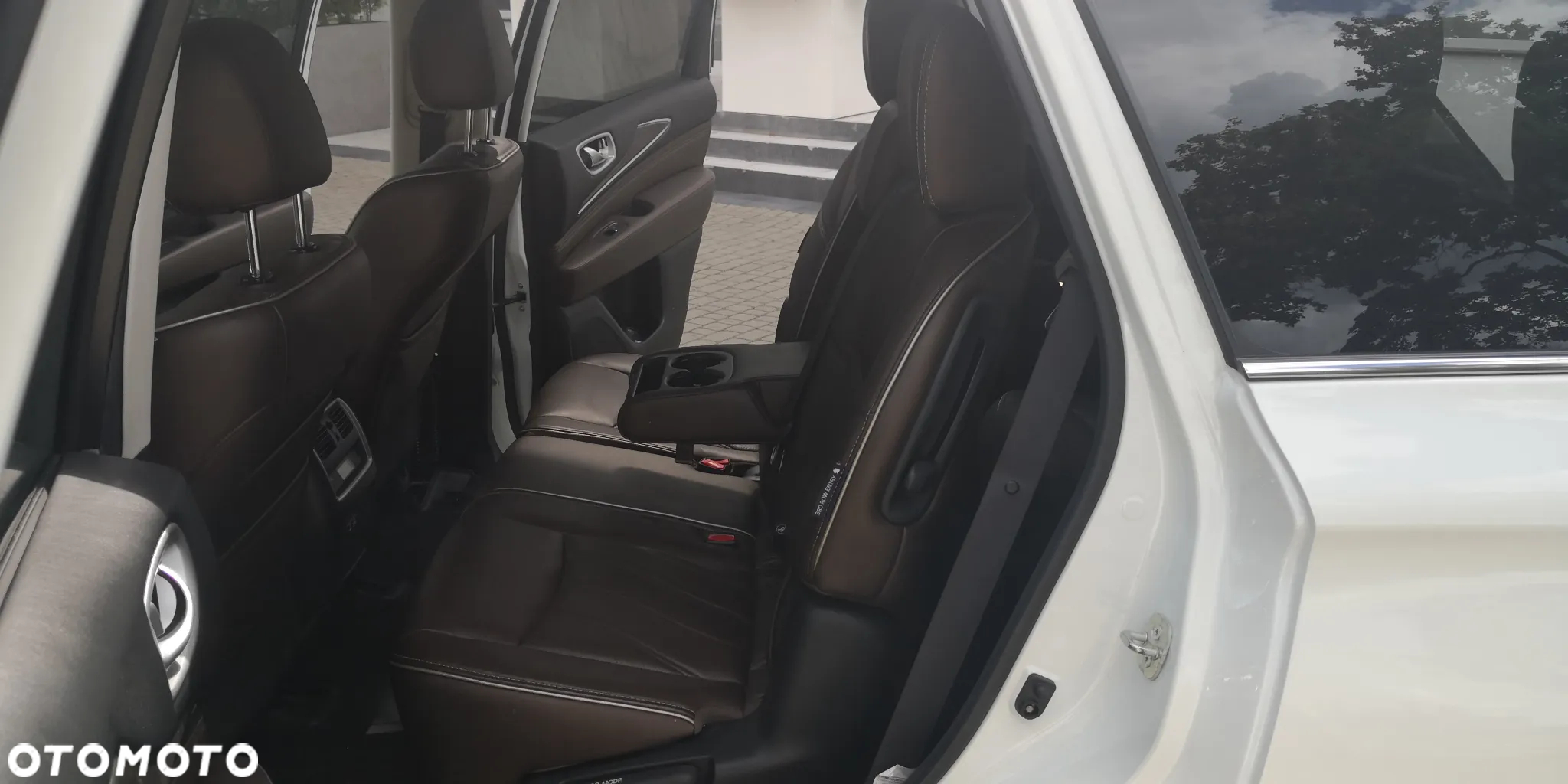 Infiniti QX60 3.5 Hi-Tech - 24