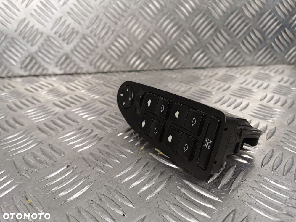 Przełącznik Szyb Lusterek Bmw E39 6904306 Oe - 3
