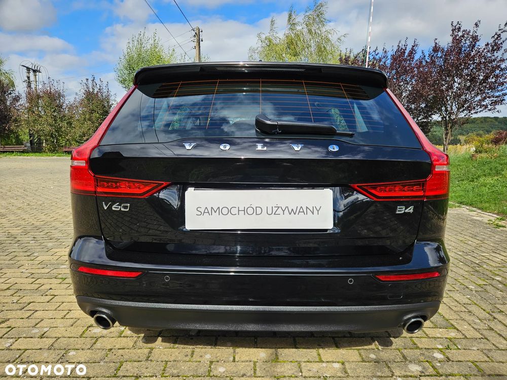 Volvo V60 D4 Momentum Pro - 9