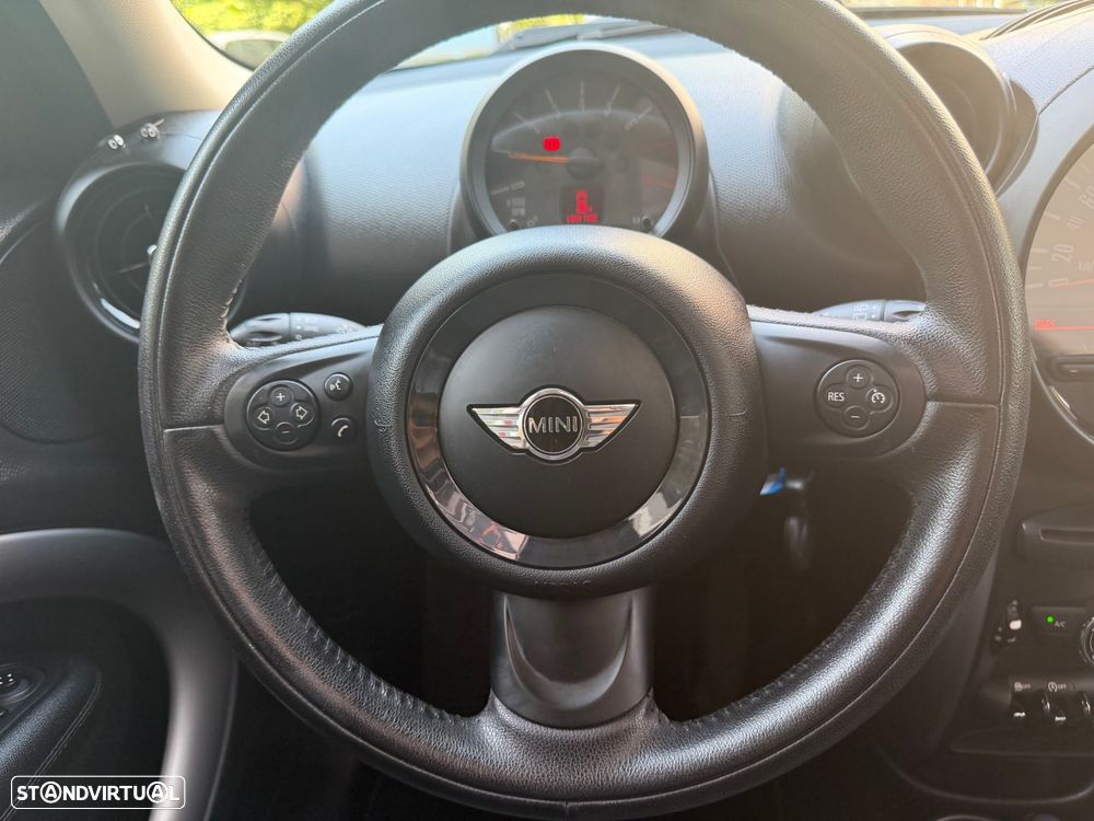 MINI Countryman One - 11