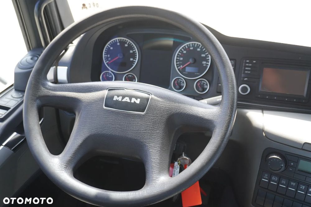 MAN MAN TGM 26.340 / Zabudowa WUKO Rivard 11,8 m3 / 150 tys. km / oś skrętna / 2 szt - 28