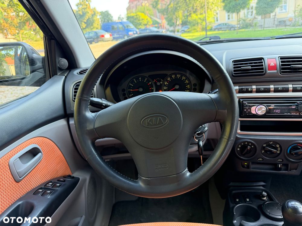 Kia Picanto 1.1 EX - 12