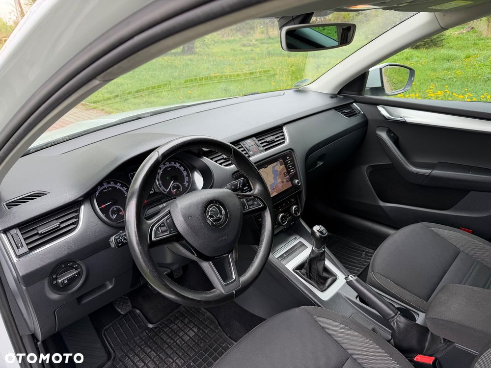 Skoda Octavia 1.6 TDI Soleil - 14